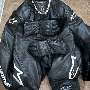 Alpinestars GP PRO Two-Piece leathers